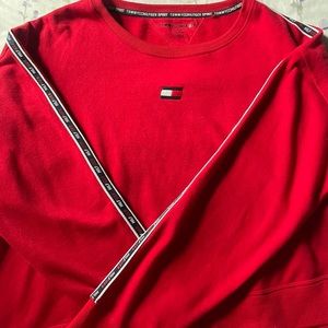 Women’s Tommy Hilfiger Sport red crewneck (fits size medium) 90s